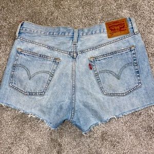 Levi Jean Shorts